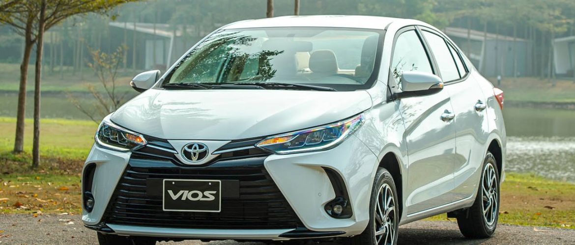 Đang là xe bán chạy, Toyota Vios vẫn giảm giá mạnh tại Việt Nam