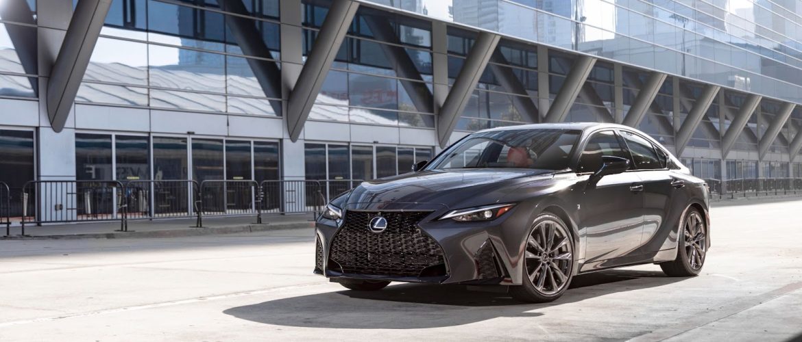 Xe Lexus tại Việt Nam đồng loạt tăng giá, nhiều nhất đến 160 triệu đồng