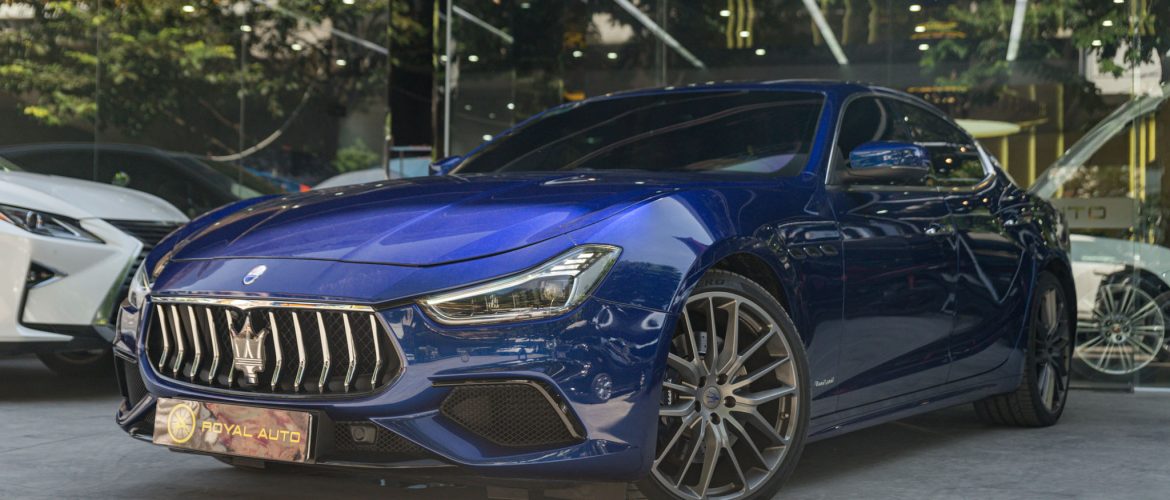 Maserati Ghibli GranSport được bán lại giá 5,8 tỷ đồng sau khi mới lăn bánh hơn 10.000 km