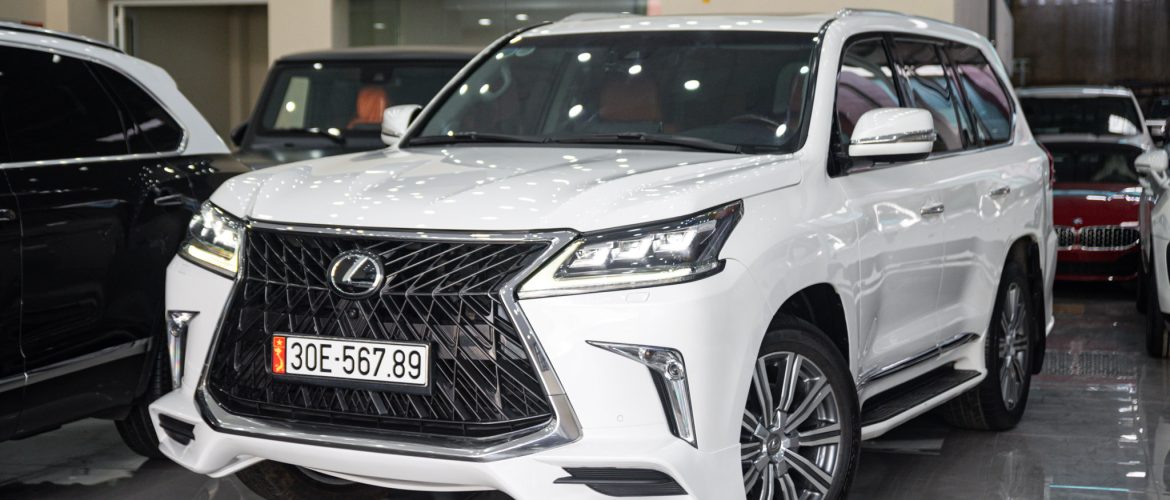 Chiêm ngưỡng “Chuyên cơ mặt đất” Lexus LX 570 sỡ hữu biển số khủng tại Hà Nội