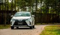 Toyota Việt Nam bán hơn 4.300 xe trong tháng 2/2022, chủ yếu là Corolla Cross và Vios