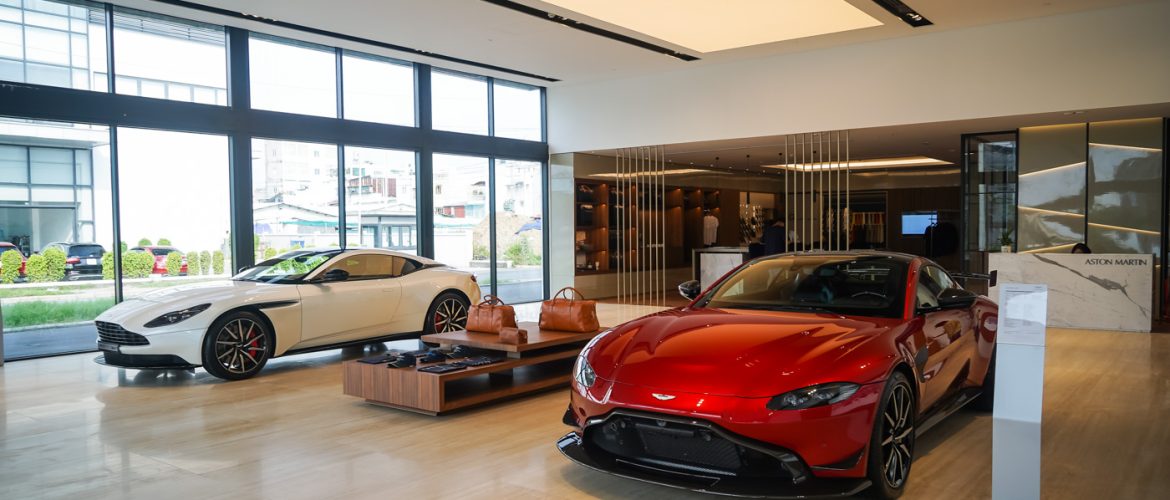 Bảng giá xe Aston Martin tại Việt Nam tháng 3/2021